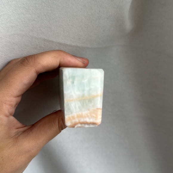 Caribbean Calcite Freeform Crystal #1 - Picture 6 of 7